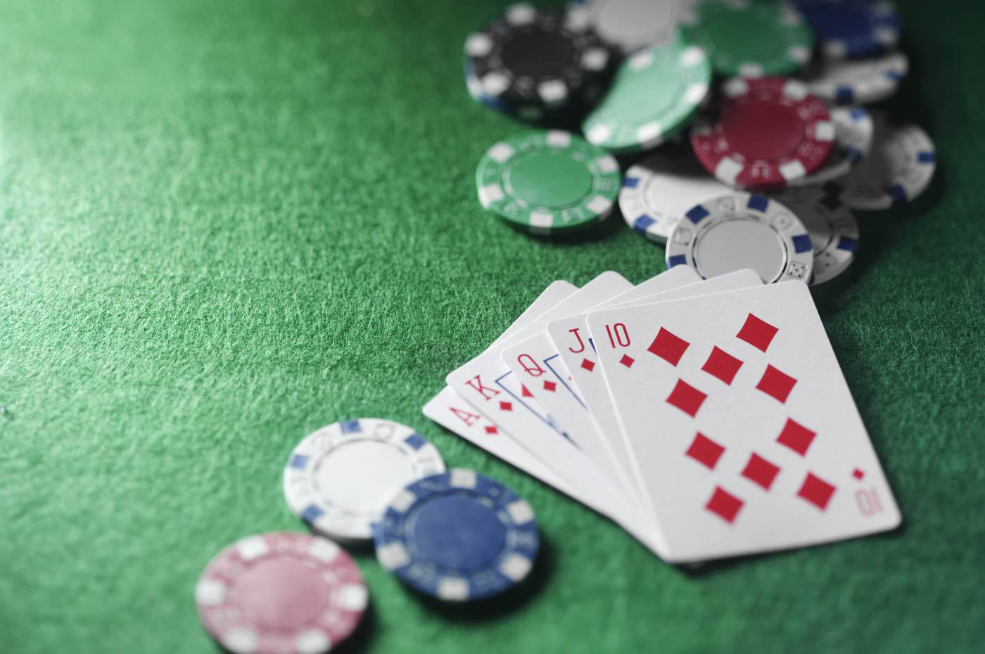 The differences between American and European blackjack